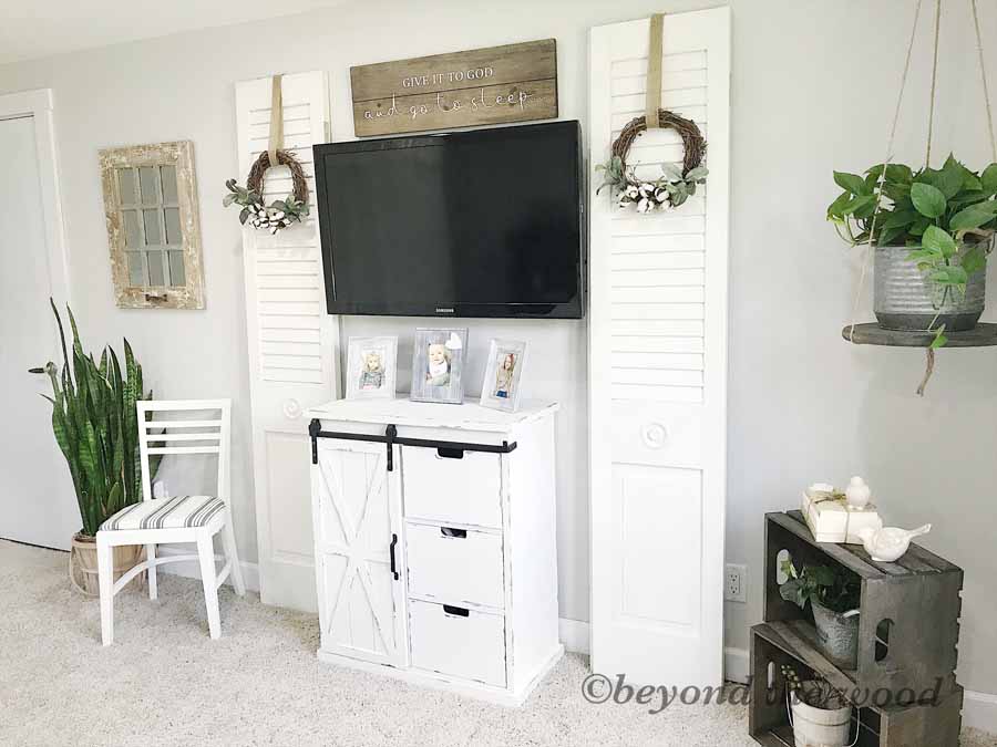 Bedroom Makeover DIY Beyond the Wood