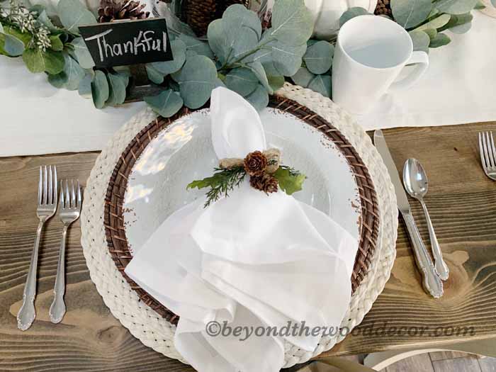 Beyond the Wood Thanksgiving tablescape